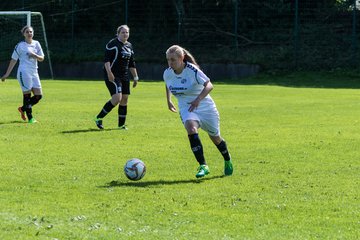 Bild 135 - Frauen SV Henstedt Ulzburg 3 - Bramfeld 3 : Ergebnis: 5:1